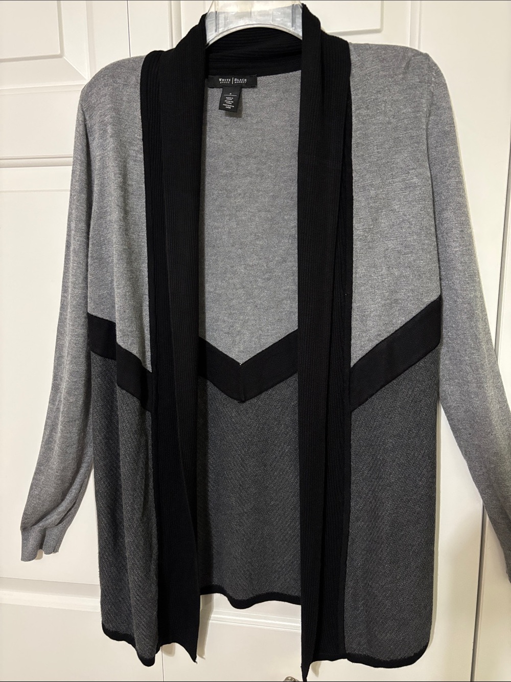 White House Black Market Gray & Black Open-Front Colorblock Cardigan Size S